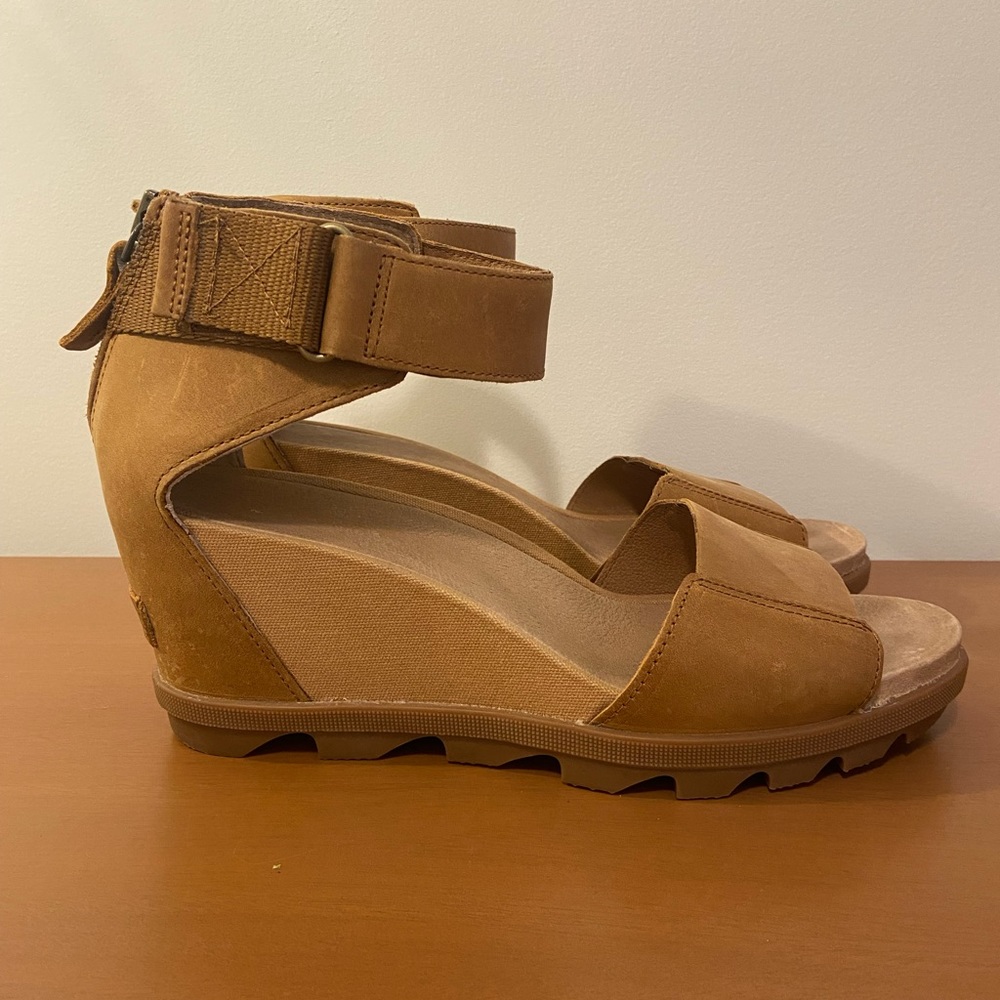 Sorel Tan Wedge Sandals with Ankle Strap